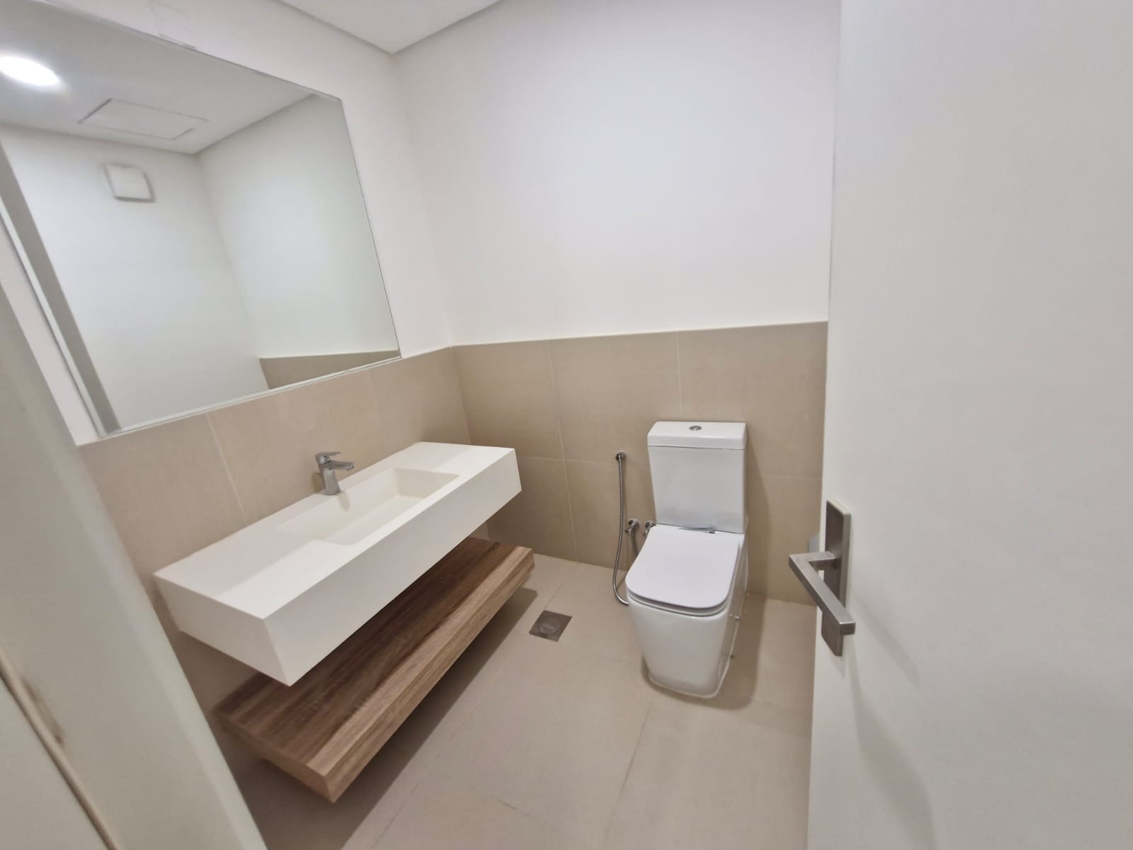 🏡 *Luxury Villa in Sedra – Roshn*   ✨ 300 m² Modern Villa | Elegance Meets Functionality     